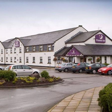 Premier Inn Stirling South Екстериор снимка