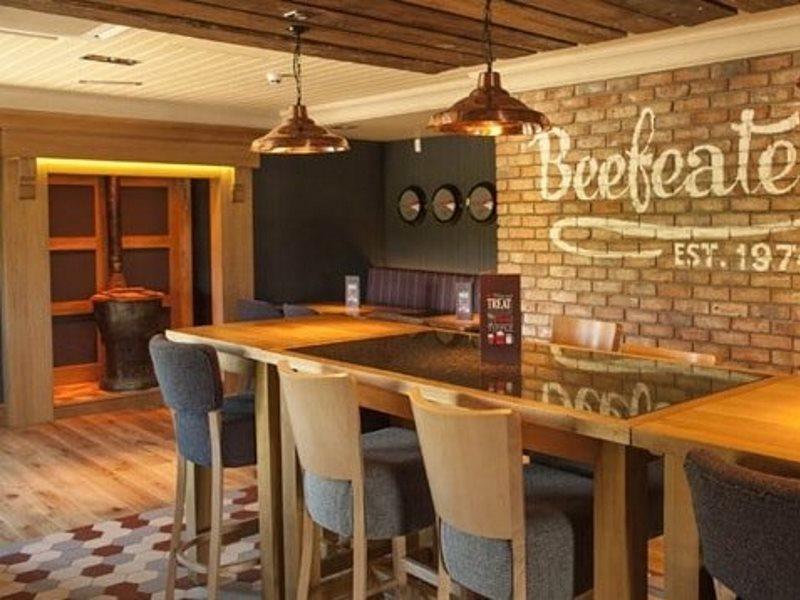 Premier Inn Stirling South Екстериор снимка